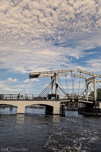 Amsterdam-512.jpg