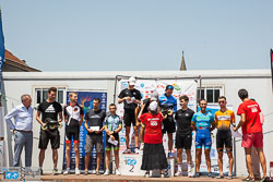 podium-320.jpg